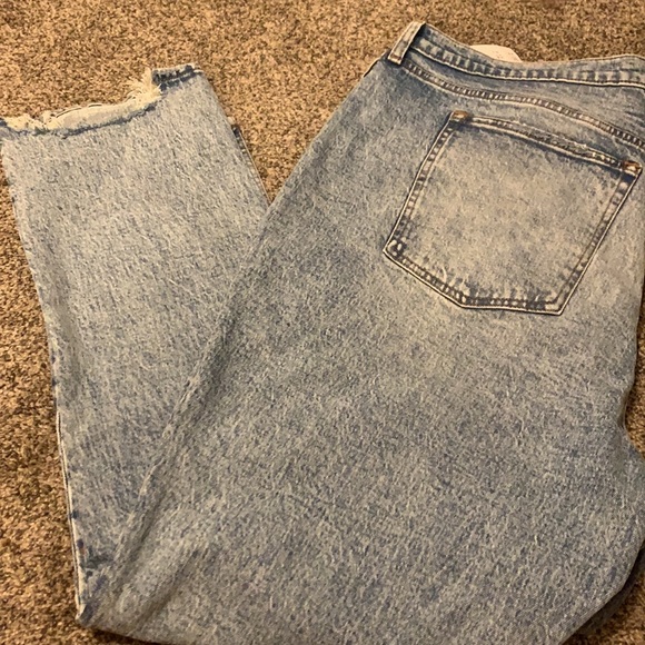 Abercrombie 90s High Rise Jeans - Picture 2 of 4